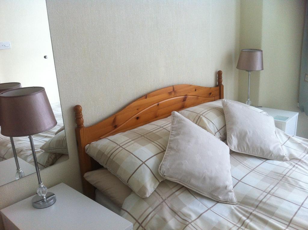 Kenilworth Guest House Γουέστον Σούπερ Μερ Δωμάτιο φωτογραφία